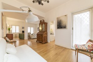 1 sovrum, strykjärn/strykbräda, wi-fi och sängkläder