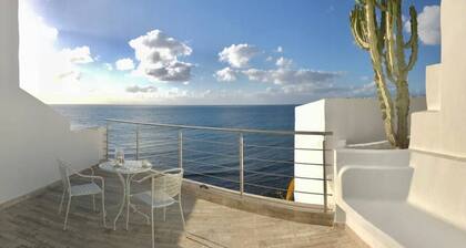 fantastisches Haus am Meer mit Terrasse