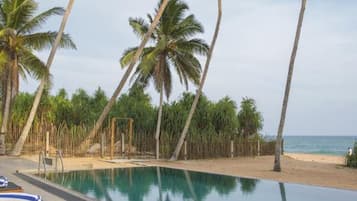 Outdoor pool, sun loungers