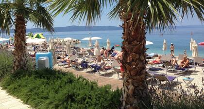 Villa in Podgora, 2 app. quiet super sea and island view. Private pool, WiFi
