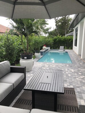 Outdoor pool, a heated pool