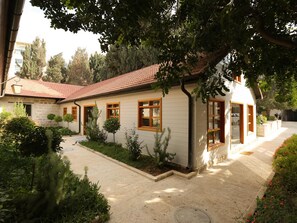 Exterior - Sergei Palace Hotel (Jerusalem)