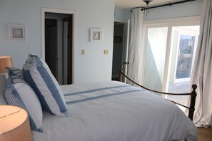 타운홈, 침실 2개 | 2 개의 침실, 각각 다른 스타일의 인테리어, 각각 다르게 가구 비치, 무료 WiFi