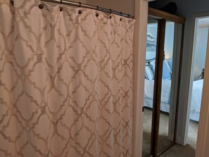 Bathroom - Boardwalk by Surfside VR (Pensacola Beach)