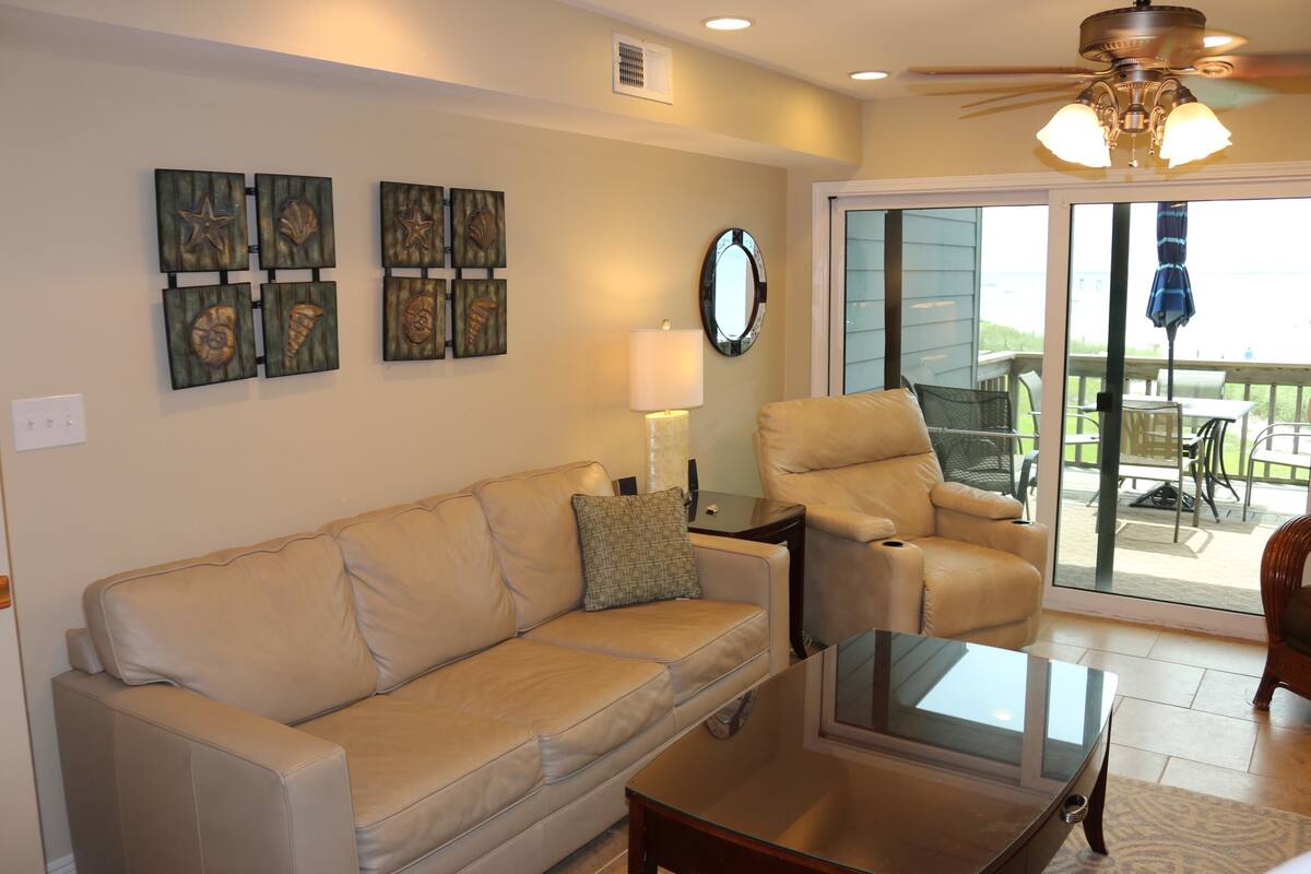 Townhouse, 3 kamar tidur | Area keluarga | TV layar datar