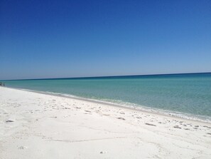 Beach - Tristan Towers by Surfside VR (Pensacola Beach)