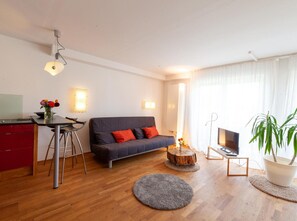 Imej tidak diklasifikasikan, 3 daripada 67, butang