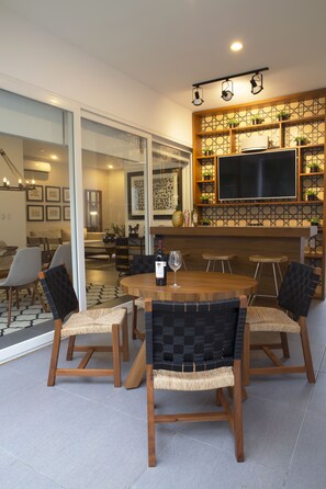 Hus – exclusive | Oppholdsområde | TV