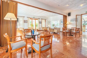 Restaurant - Hotel Martorell (Ses Salines)