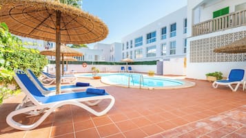 Outdoor pool, pool umbrellas, pool loungers