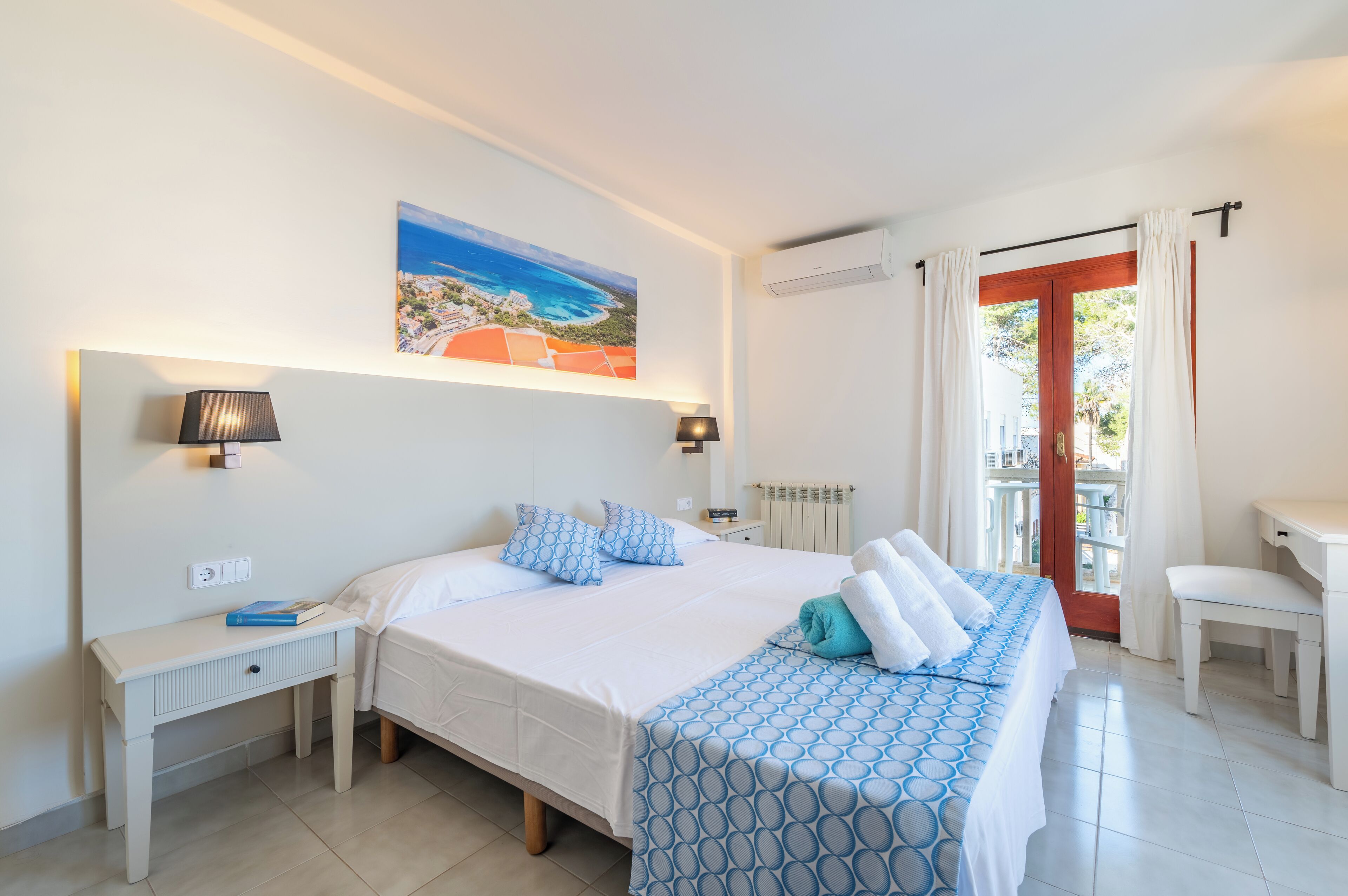 Foto - Hotel Martorell by MHR