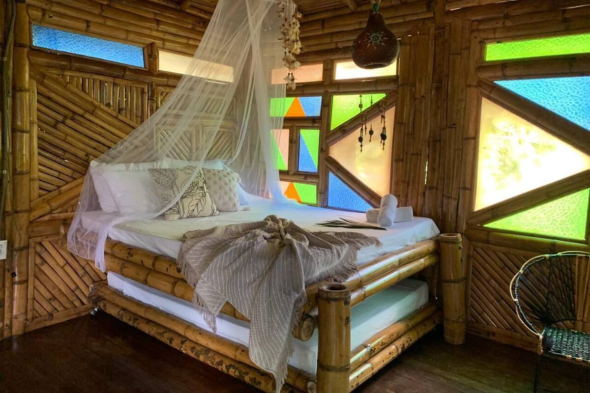 Premier Bungalow, Multiple Beds