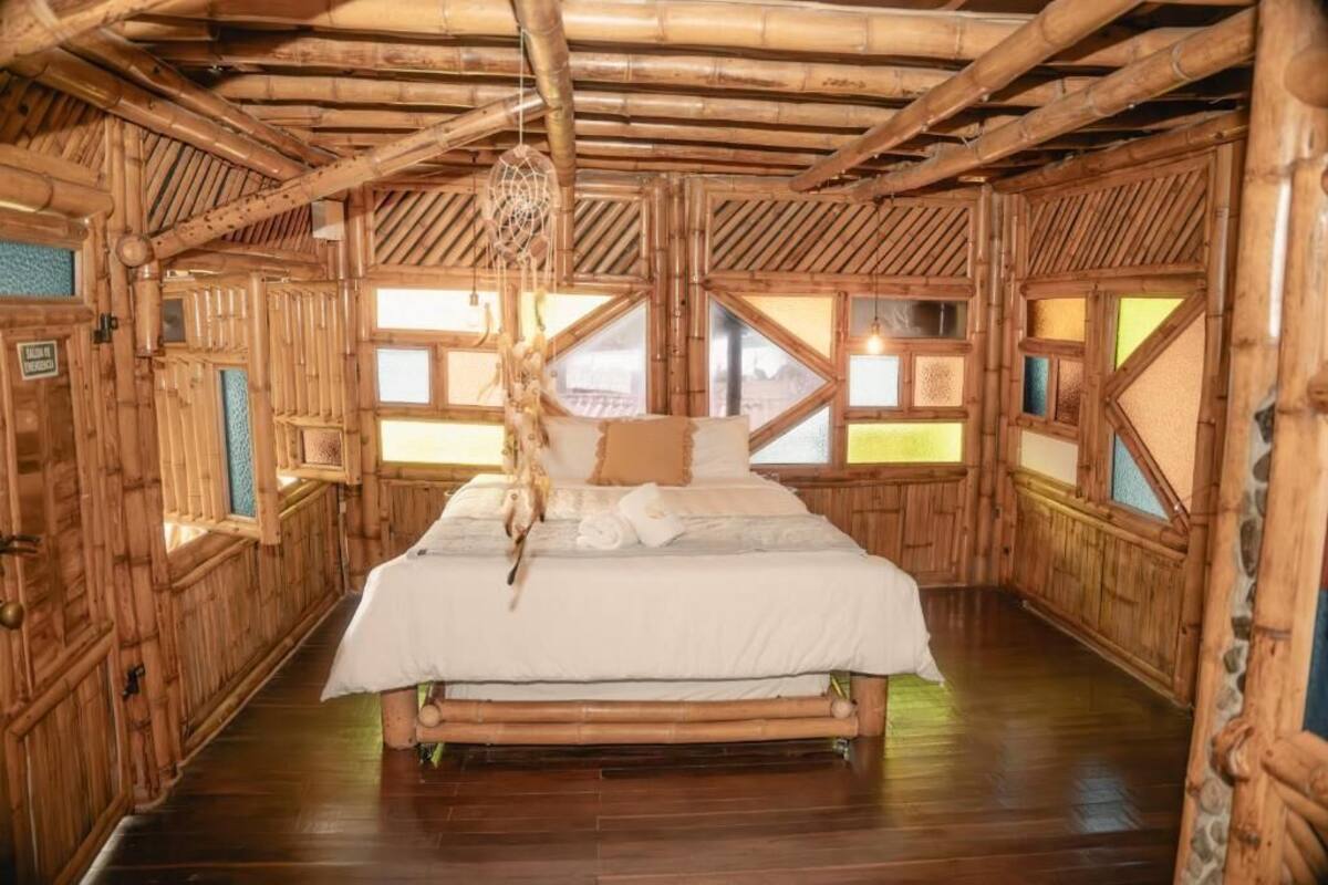 Premium Cabin, Multiple Beds