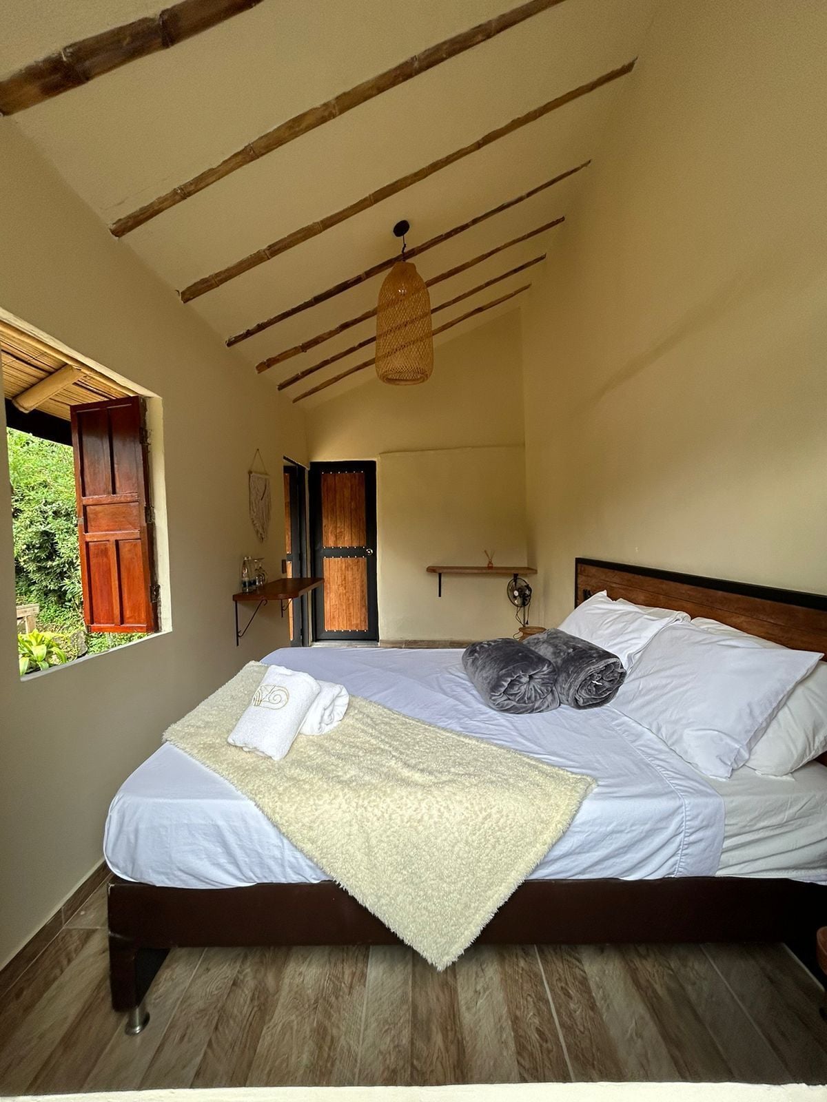 Phòng phong cách cổ điển | Bộ đồ giường cao cấp, bộ trải giường 