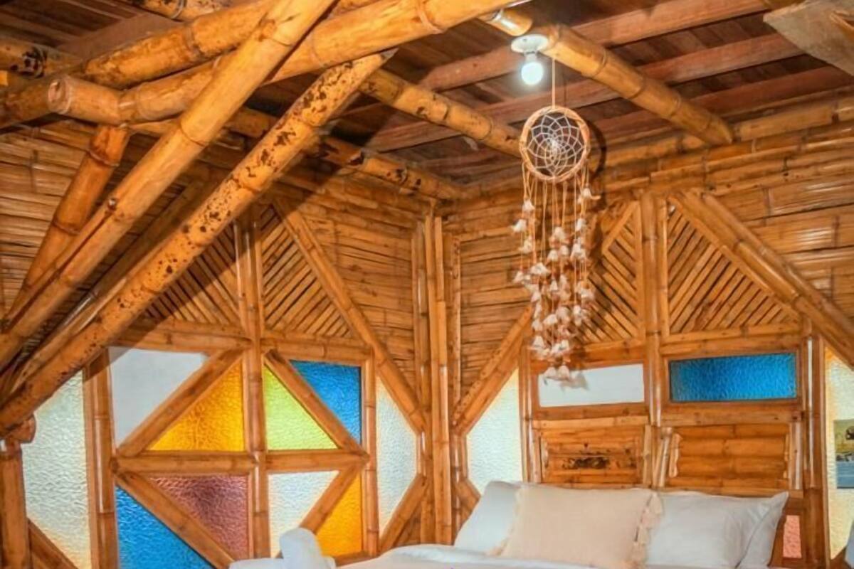 Exclusive Cabin, Multiple Beds