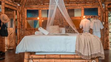 Elite Bungalow, Multiple Beds | Bed sheets