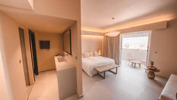 Minibar, wifi gratis y ropa de cama