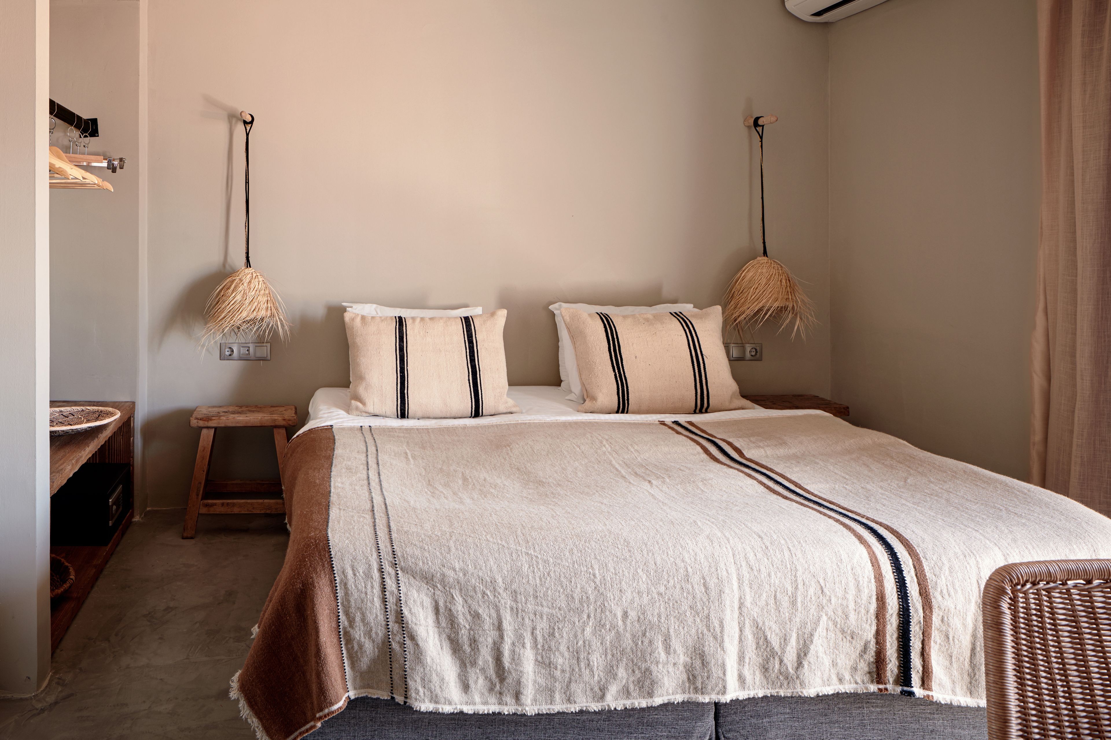 superior double room | 1 bedroom, minibar, free wifi, bed sheets