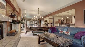 Flat-screen TV, fireplace
