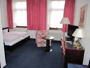 Room - Hotel Wettin (Treuen)