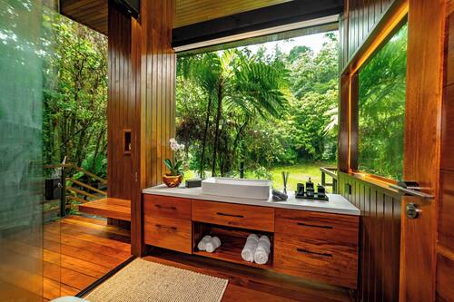 Villa Kobano | Bathroom