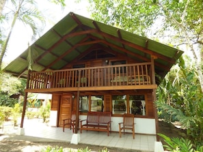 Classic Cottage, Multiple Beds, Non Smoking, Sea View | Living area - Corcovado Beach Lodge (Puerto Jiménez)