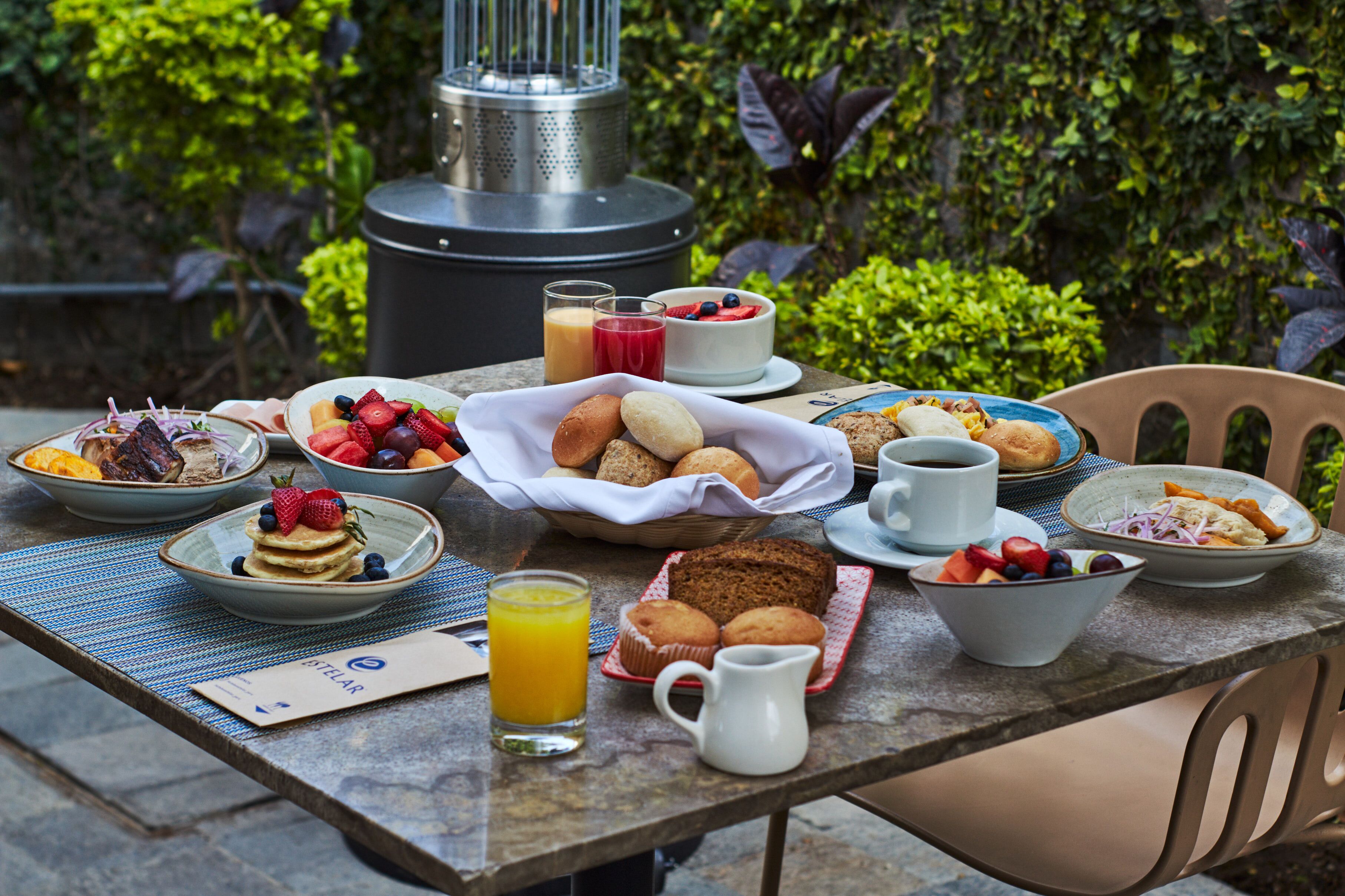 free daily buffet breakfast