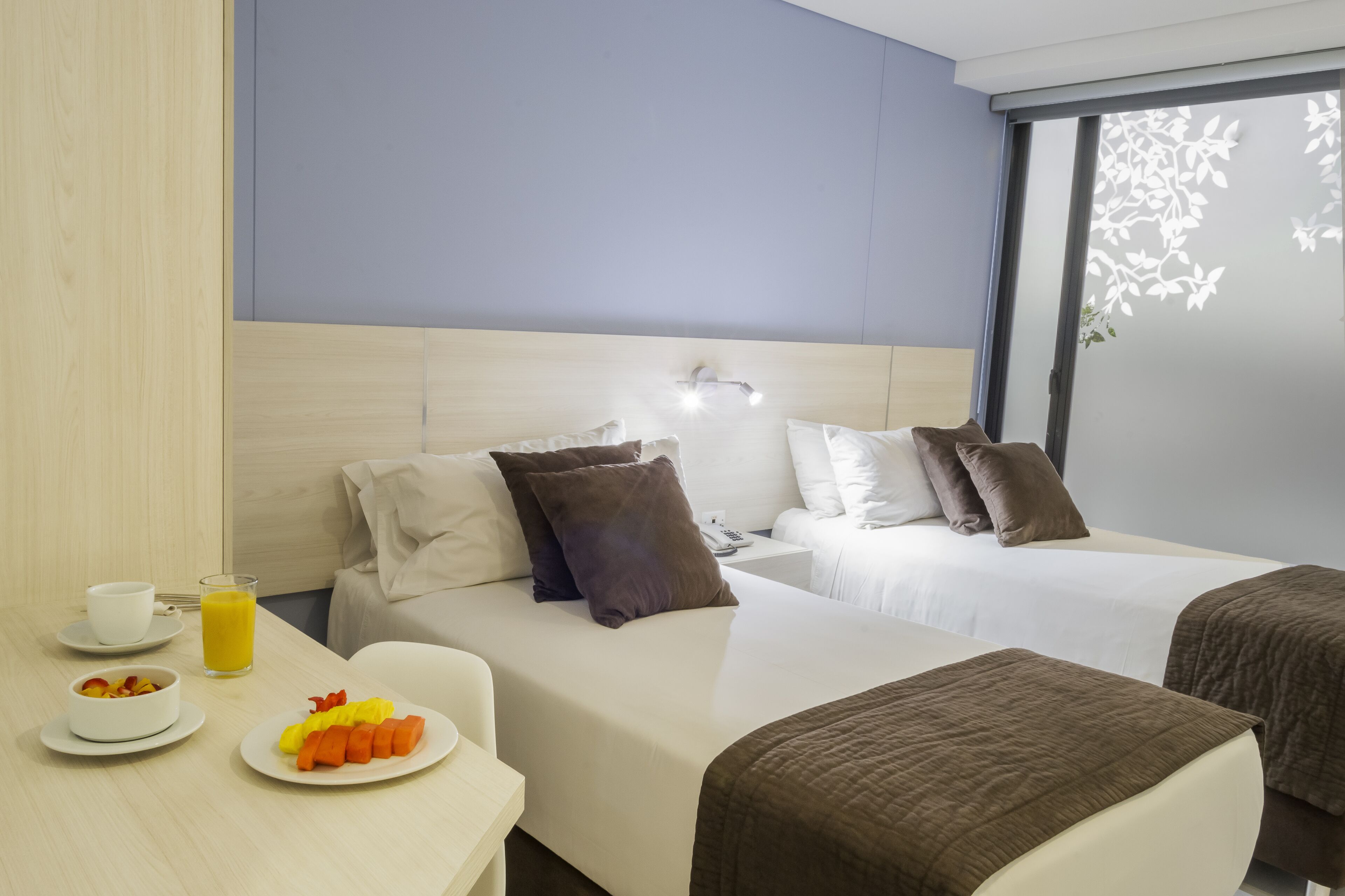 standard twin room | 1 bedroom, in-room safe, desk, soundproofing