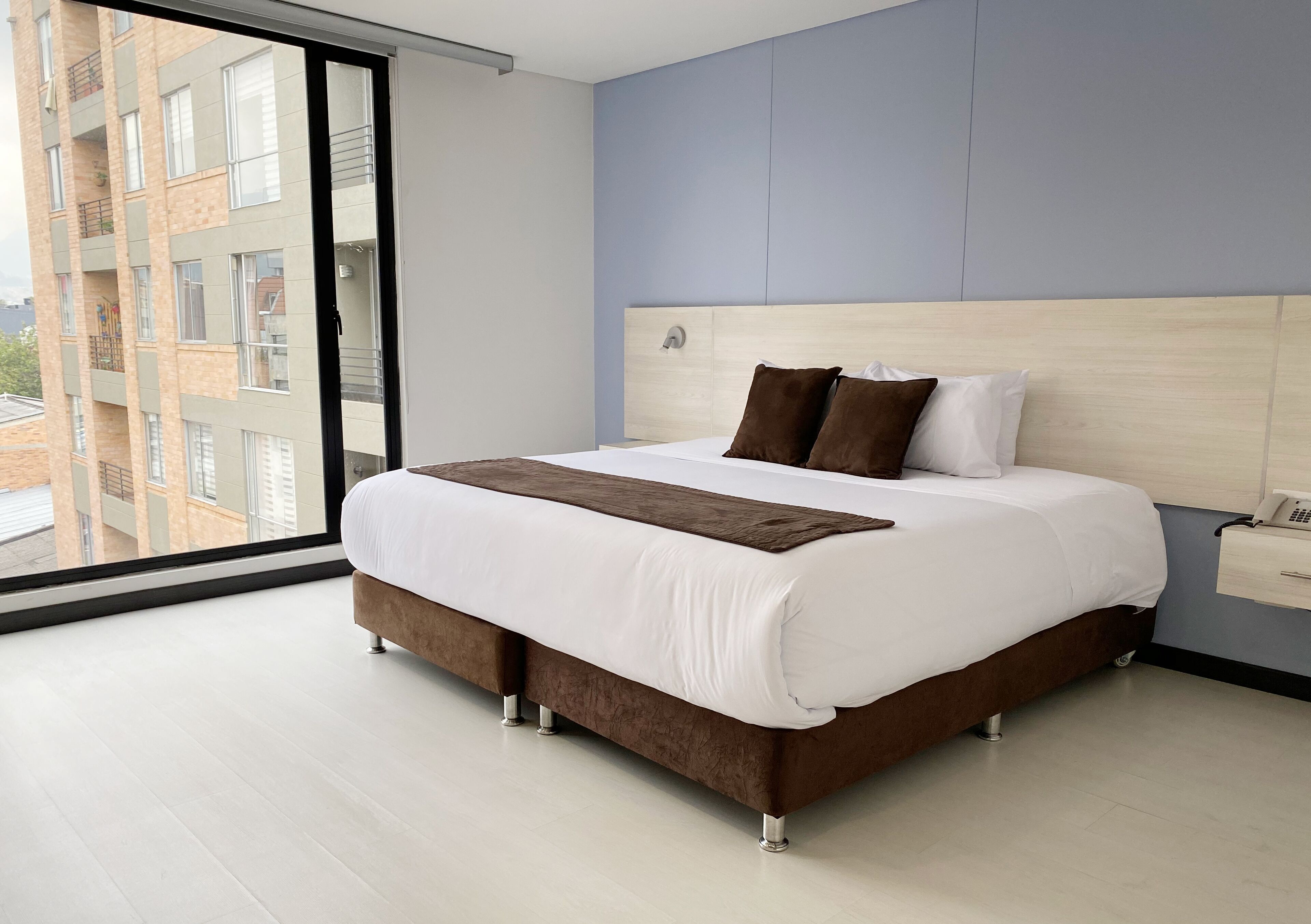 superior double room | 1 bedroom, in-room safe, desk, soundproofing