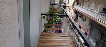 The bohemian studio by the center