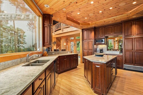 Luxurious 11,600 SQ' Mullett Lake Home & Carriage house,Private  on Mullett Lake