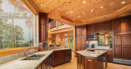 Luxurious 11,600 SQ' Mullett Lake Home & Carriage house,Private on Mullett Lake