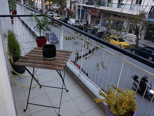 Mini suite neighboring the centre