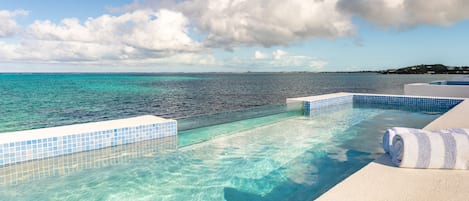Outdoor pool, pool loungers