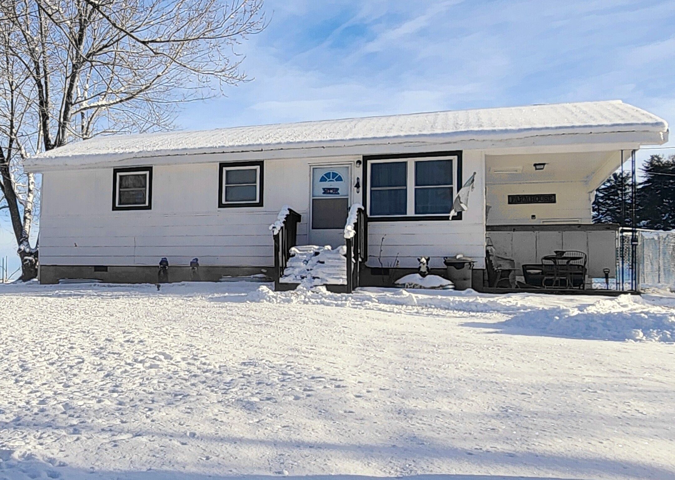 NEW LISTING ♥ BlackDog Farmhouse Mtn. City TN  ♥ Pet Friendly ♥ 29 MI from Boone