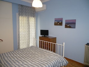 2 chambres, bureau, fer et planche à repasser, Wi-Fi
