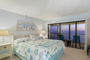 2 sovrum, skrivbord, strykjärn/strykbräda och wi-fi