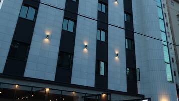 Fachada de la propiedad