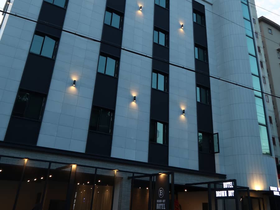 Bagian depan properti