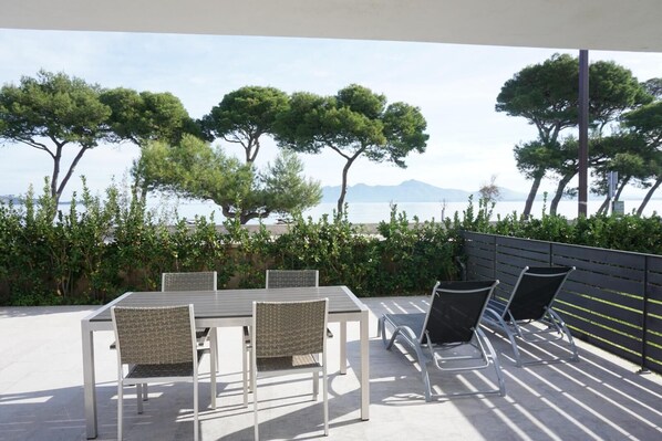 Outdoor dining - Ground Floor With Stunning Sea Views And Private Terrace, Shared Pool (Pollença)