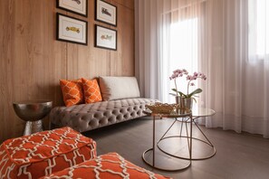 Lobby sitting area - Buluba (Yuanshan)