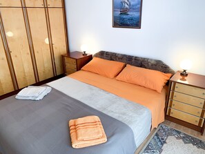 1 chambre, Wi-Fi gratuit, draps fournis