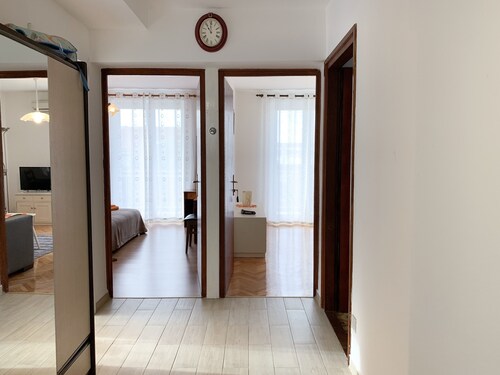 Bright apartment with terrace -3 people