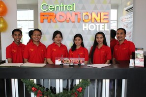 Reception - Central Front One Inn Jakarta Airport (Tangerang)
