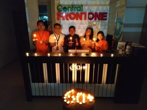 Breakfast served - Central Front One Inn Jakarta Airport (Tangerang)