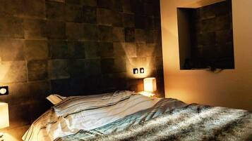 3 slaapkamers, reisbedje, gratis wifi, beddengoed