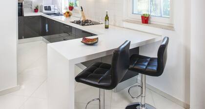 New House Freeda **** avec bain à remous, WiFi, 4 vélos en prix, Grill, Aire de jeux pour enfants