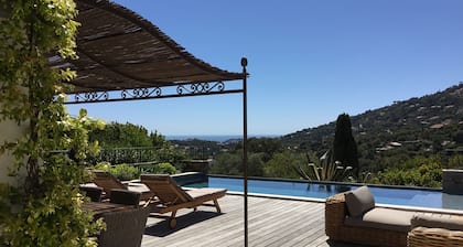 GULF OF ST TROPEZ - SEA VIEW VILLA - HEATED POOL - SOUTH FACING