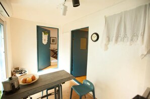 House, 3 Bedrooms | In-room dining - Janice's Traditional House (Seoul)