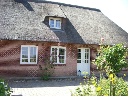 Beautiful thatched cottage on the German-Danish border near Sylt
